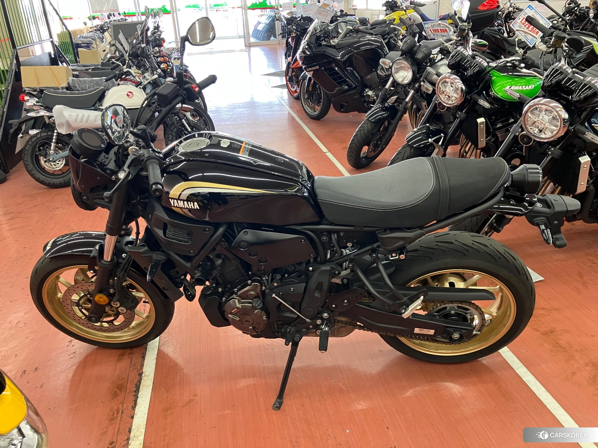 Проданный Yamaha XSR700 id 4183500 из Японии, фото 2