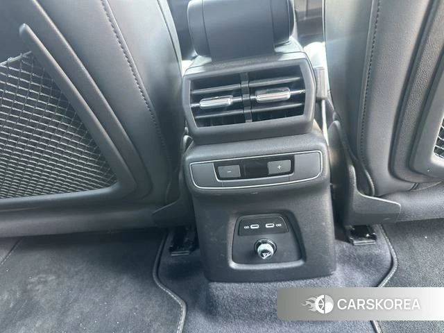 Audi Q4 e-tron id 4275647 из Китая 19