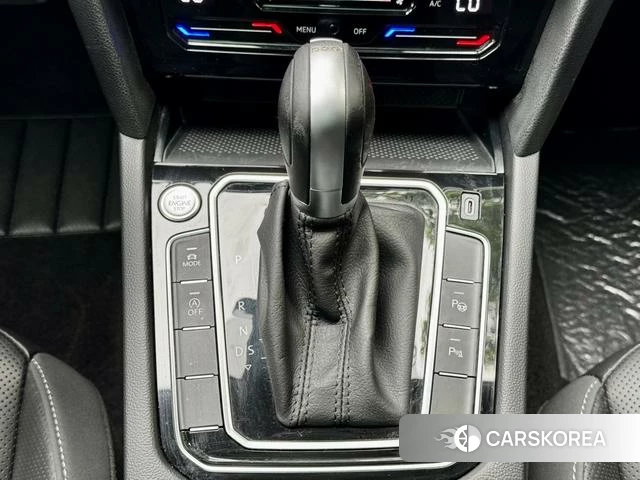 Volkswagen CC id 4276407 из Китая 23