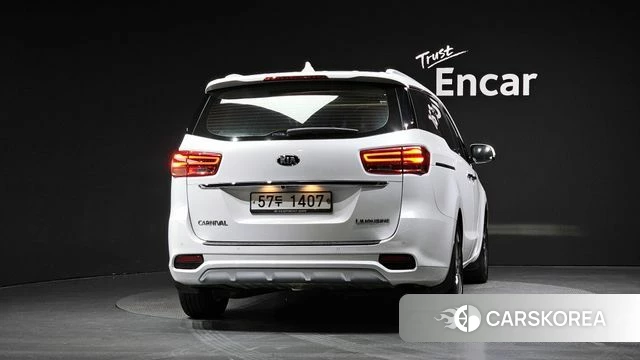 Kia The New Carnival id 4882277 из Кореи 23