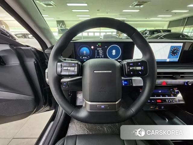 Hyundai Grandeur (GN7) id 3365331 из Кореи 13