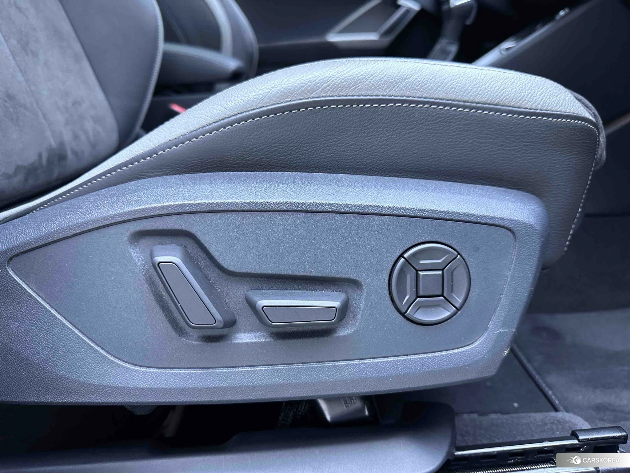 Audi Q3 id 4479610 из Китая 13