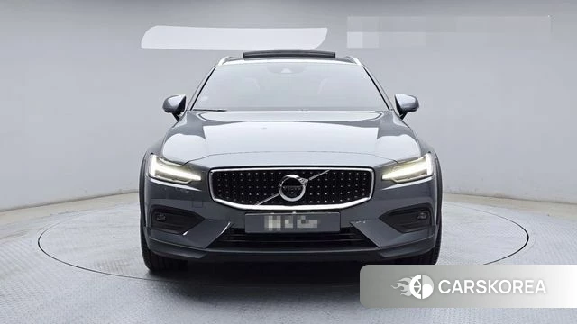 Volvo V60 Cross-Country 2nd Generation id 4507782 из Кореи 13
