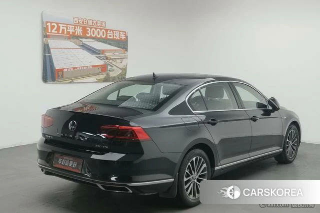 Volkswagen Magotan id 4321156 из Китая 17