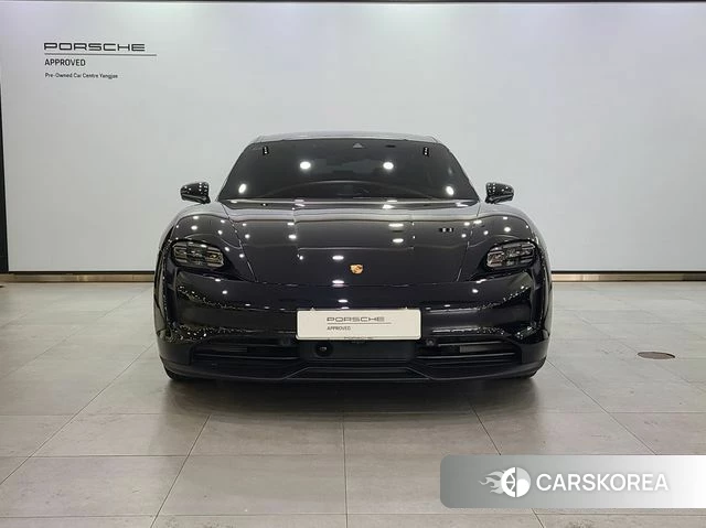 Porsche Taycan id 4177968 из Кореи 13