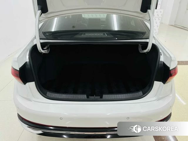 Volkswagen Sagitar id 4307270 из Китая 8