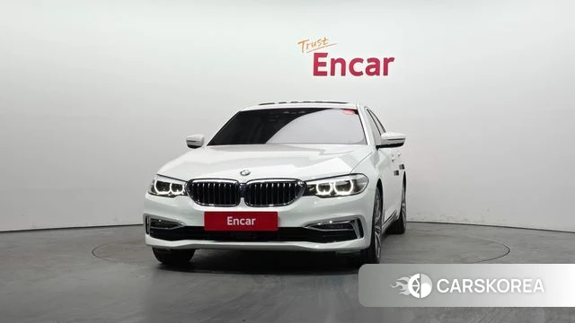 BMW 5 Series (G30) id 3924663 из Кореи 13