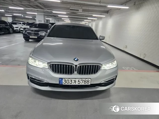 BMW 5 Series (G30) id 3504383 из Кореи 13