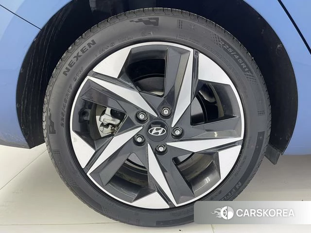 Hyundai Elantra id 4299791 из Китая 8