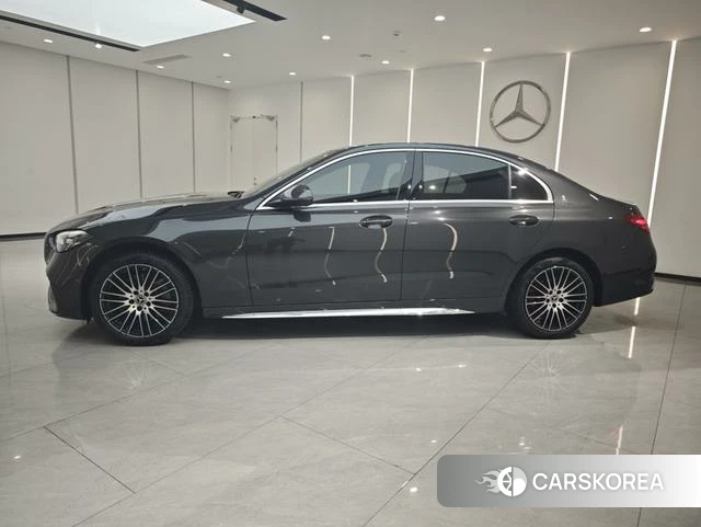 Mercedes-Benz Class C 2025 Темно-серый из Китая, фото 6