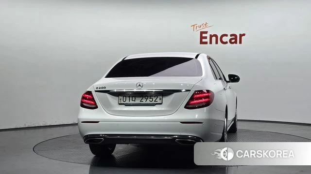 Mercedes-Benz E-Class W213 id 4471625 из Кореи 23