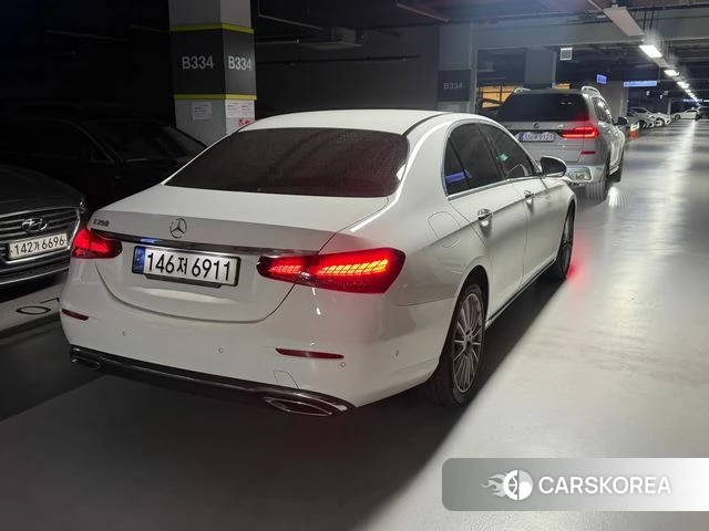 Mercedes-Benz E-Class W213 id 4249606 из Кореи 10