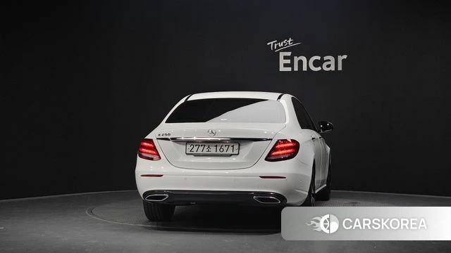 Mercedes-Benz E-Class W213 id 4702958 из Кореи 23