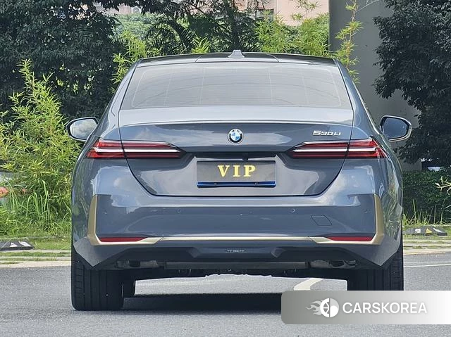 BMW 5 series id 4278499 из Китая 8