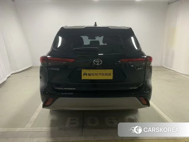 Toyota Highlander id 4257574 из Китая 13