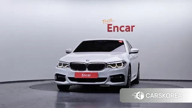 BMW 5 Series (G30) id 3617363 из Кореи 13