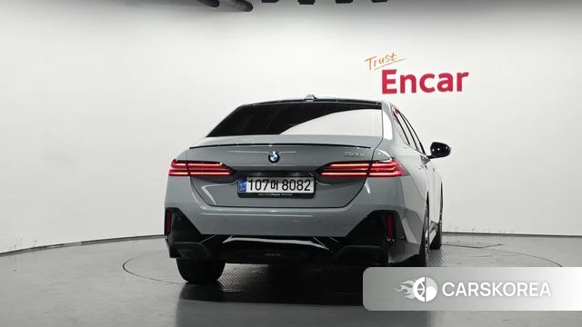 BMW 5 Series (G60) id 4916410 из Кореи 23