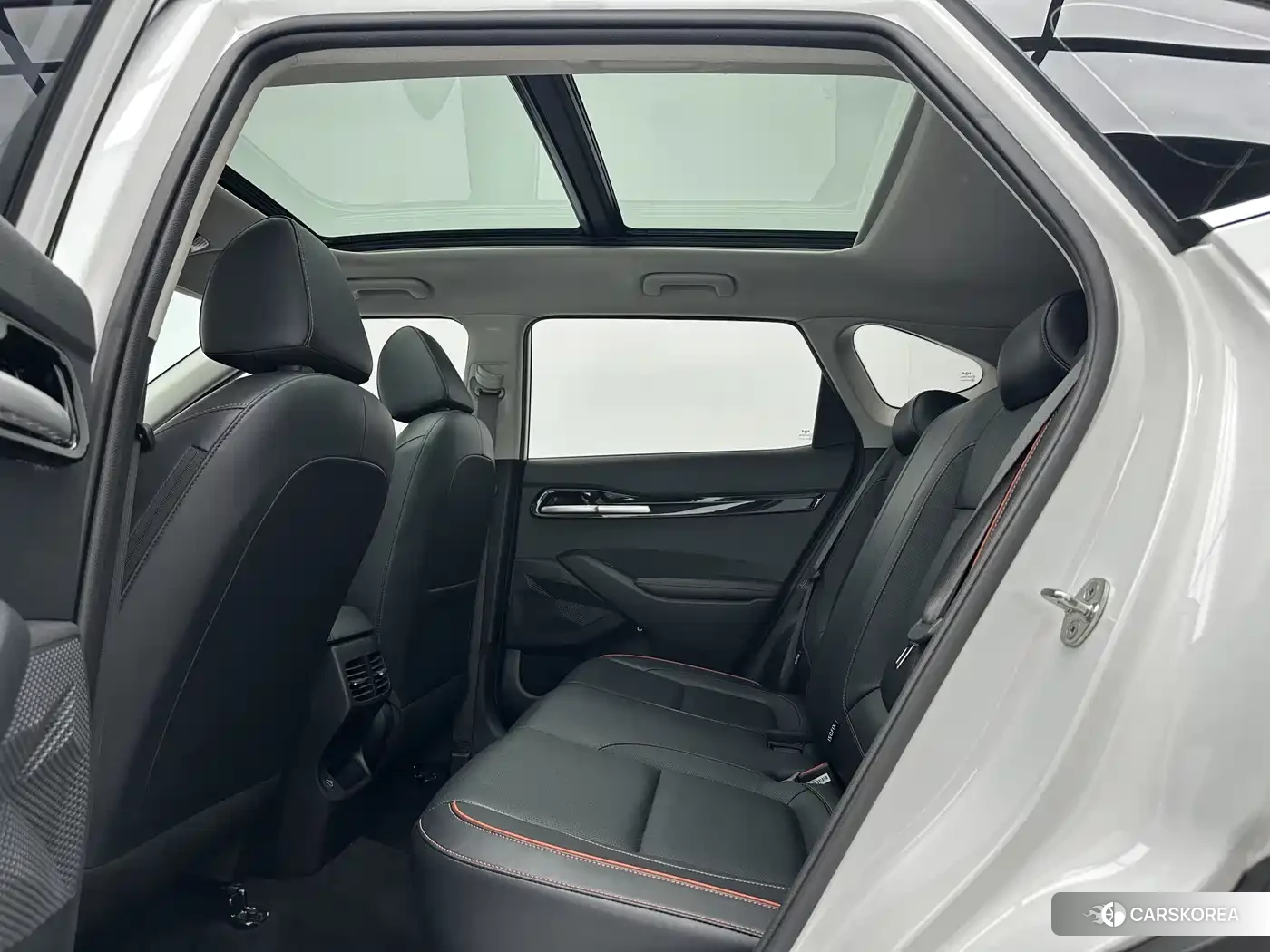 Kia Seltos id 4583647 из Китая 12