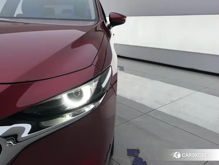 Mazda 3 id 4583790 из Китая 9