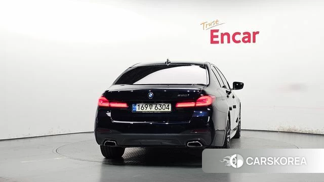 BMW 5 Series (G30) id 4864513 из Кореи 23