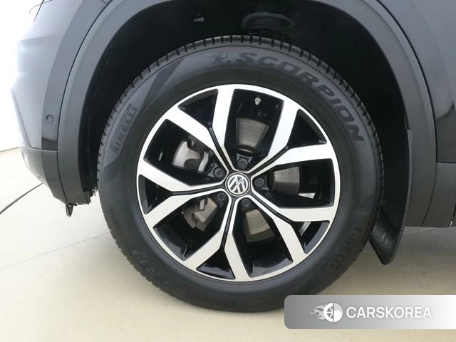 Volkswagen Tourang id 4260363 из Китая 9