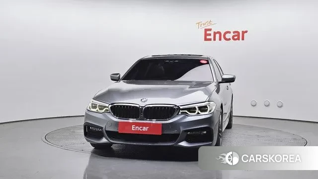 BMW 5 Series (G30) id 3779256 из Кореи 13