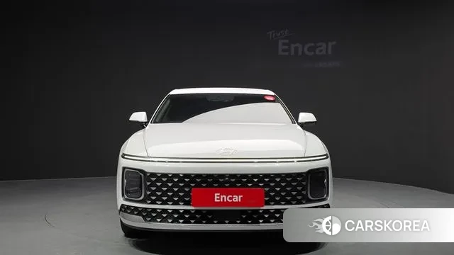 Hyundai Grandeur (GN7) id 3554838 из Кореи 13