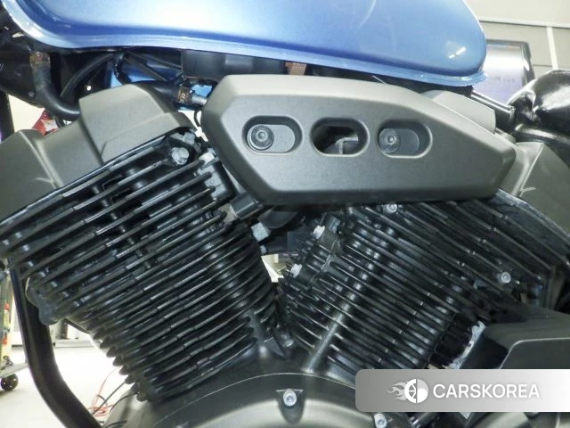 Engine photo
