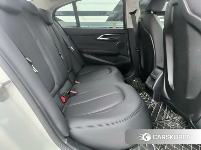 BMW 1 series id 4227307 из Китая 7