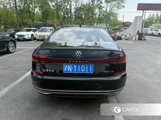 Volkswagen Passat id 4211592 из Китая 8