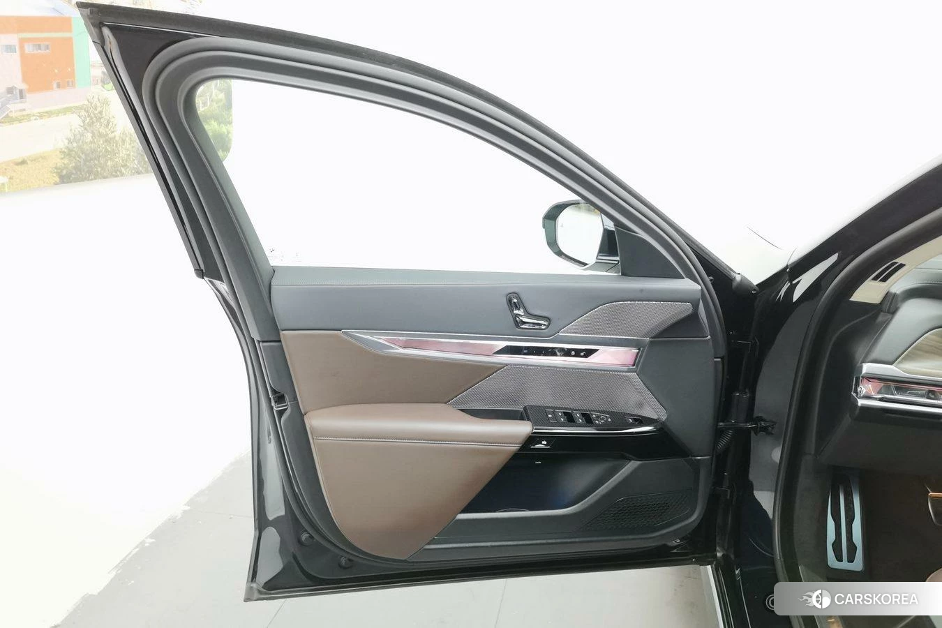 BMW 7 series id 4452420 из Китая 17