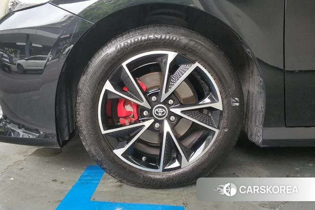 Toyota Camry id 4335954 из Китая 10