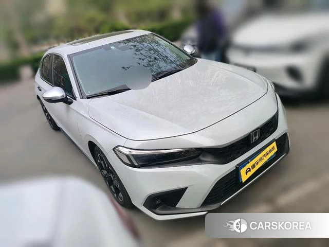 Honda Civic 2023 Белый из Китая, фото 3