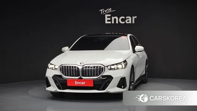 BMW 5 Series (G60) id 3431515 из Кореи 13