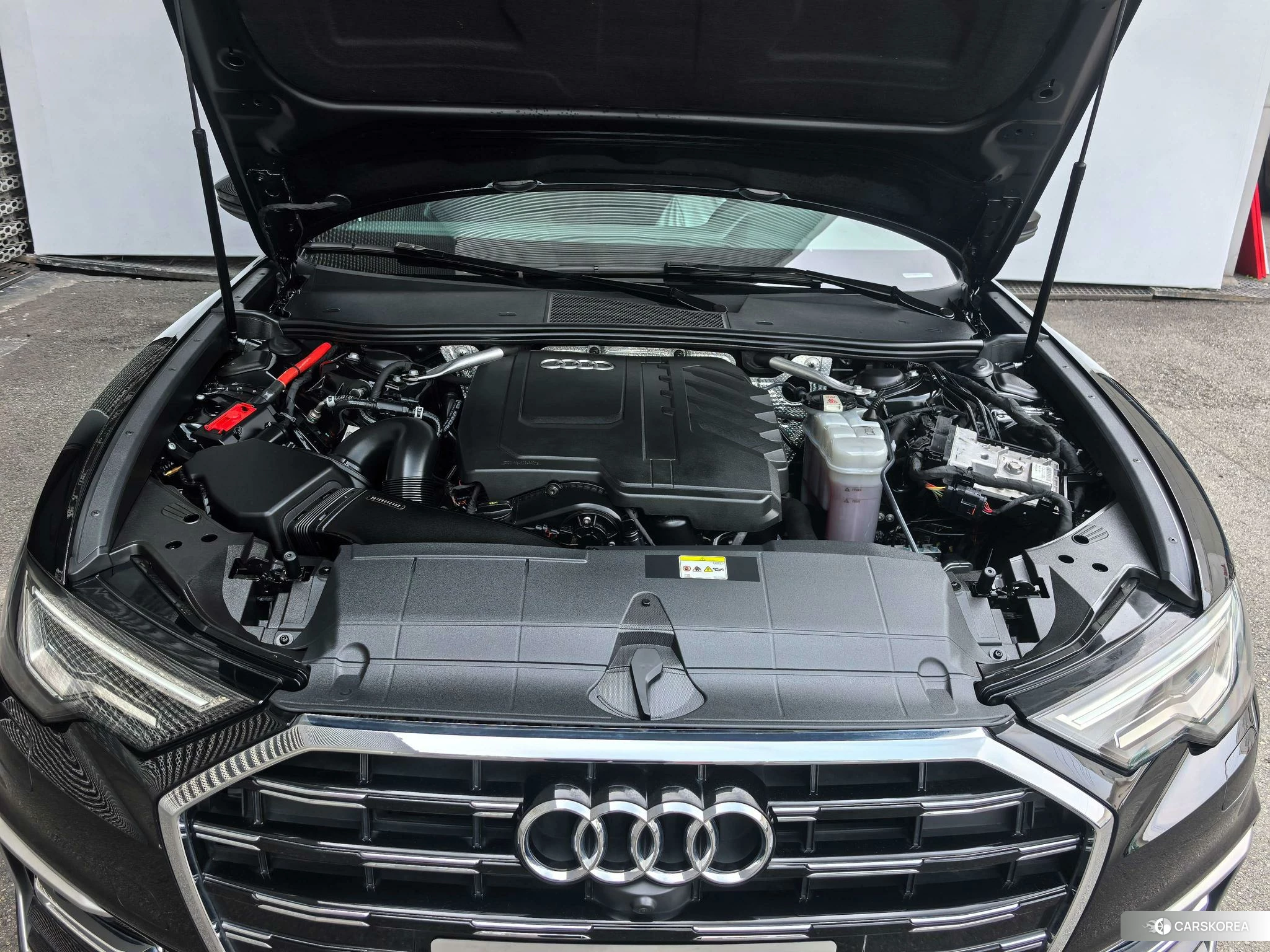 Audi A6L id 4461325 из Китая 8