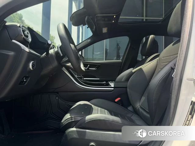 Mercedes-Benz C-class PHEV 2023 Белый из Китая, фото 5