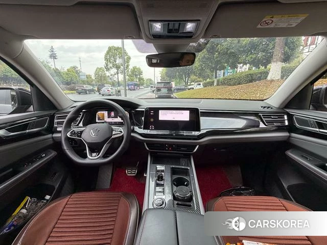 Volkswagen Tourang 2023 Темно-серый из Китая, фото 6