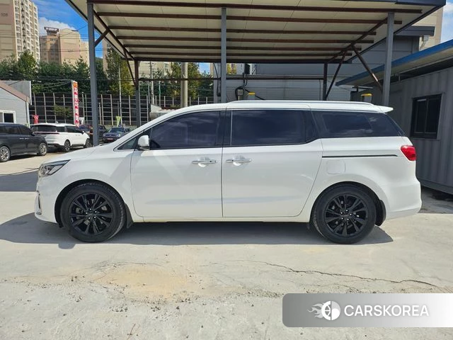 Kia The New Carnival id 4873272 из Кореи 13
