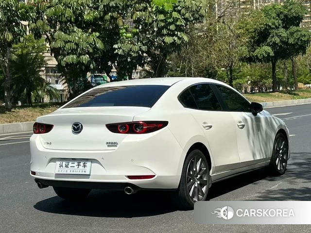 Mazda 3 Angkesaila 2023 Белый из Китая, фото 3