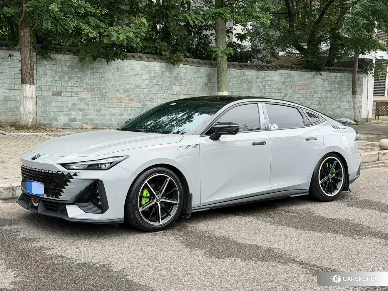 Chang'an UNI-V 2022 Серебристо-серый из Китая, фото 3