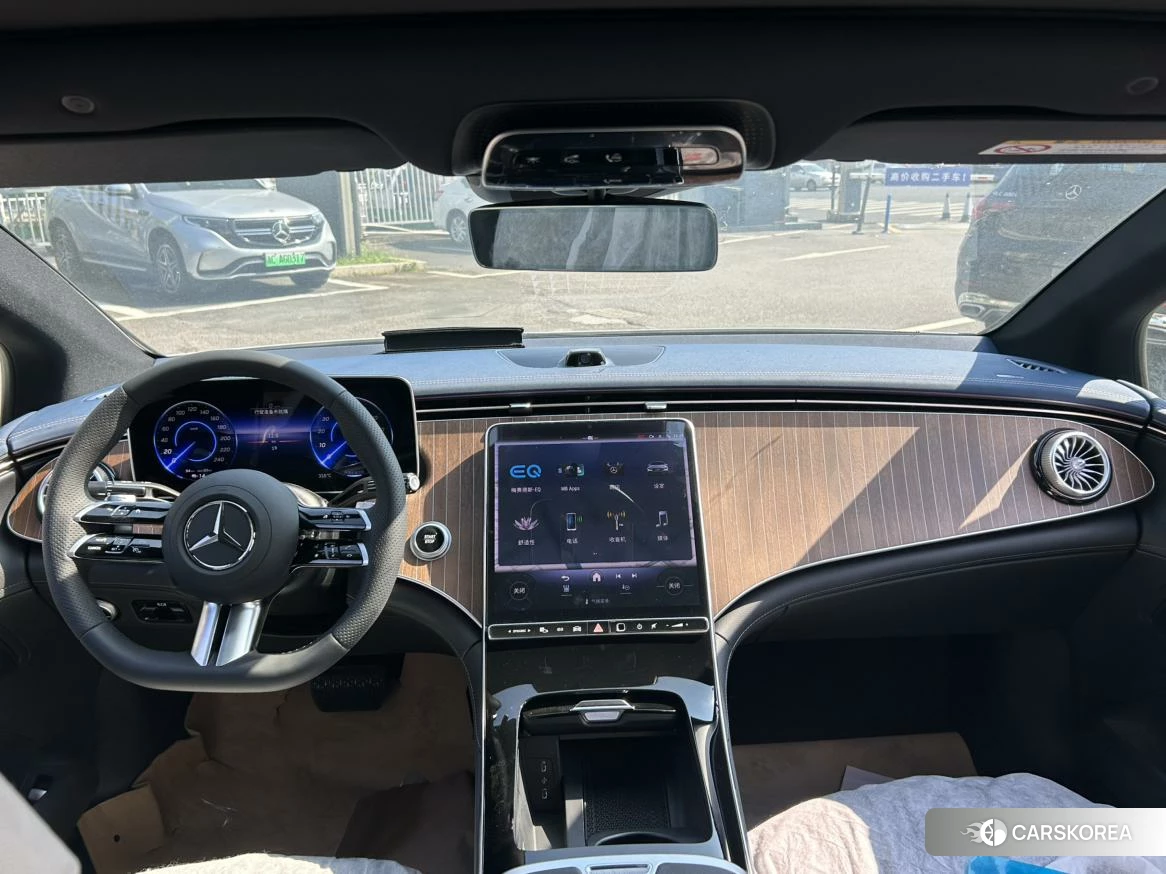 Mercedes-Benz EQE id 4455487 из Китая 11