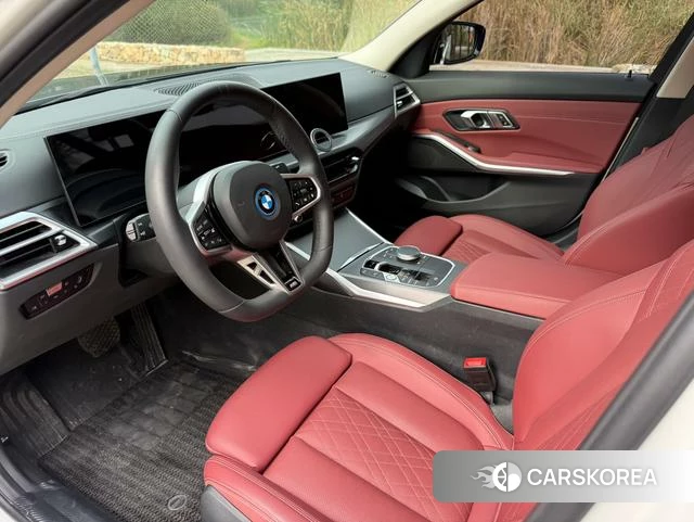 BMW i3 2025 Белый из Китая, фото 6