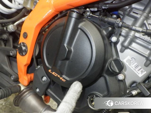 Engine photo