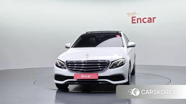 Mercedes-Benz E-Class W213 id 4339320 из Кореи 23
