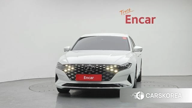 Hyundai The New Grandeur IG id 4284702 из Кореи 13