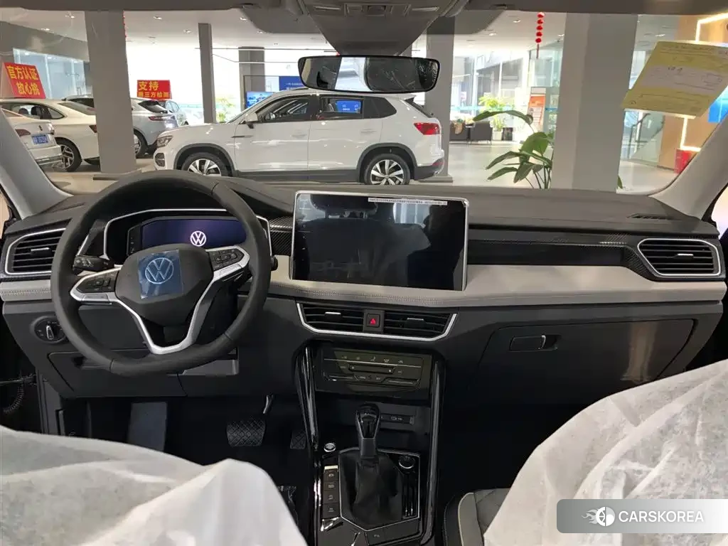 Volkswagen Tanyue 2024 Черный из Китая, фото 5