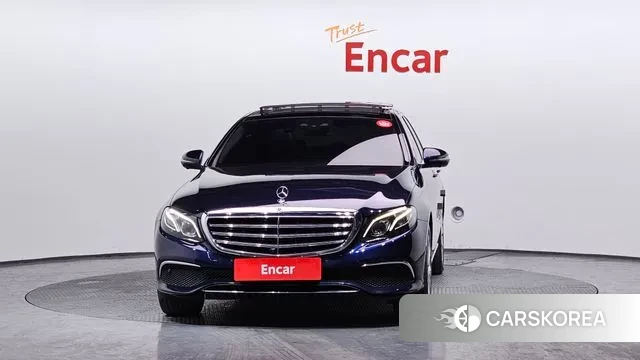 Mercedes-Benz E-Class W213 id 3641359 из Кореи 13