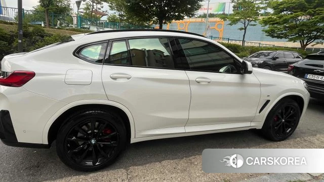 BMW X4 (G02) 2021 Белый из Кореи, фото 4