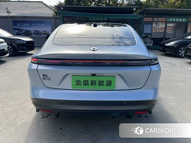 Weilai ET5 2023 Синий из Китая, фото 3