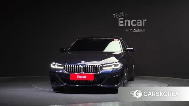 BMW 5 Series (G30) id 2894959 из Кореи 13